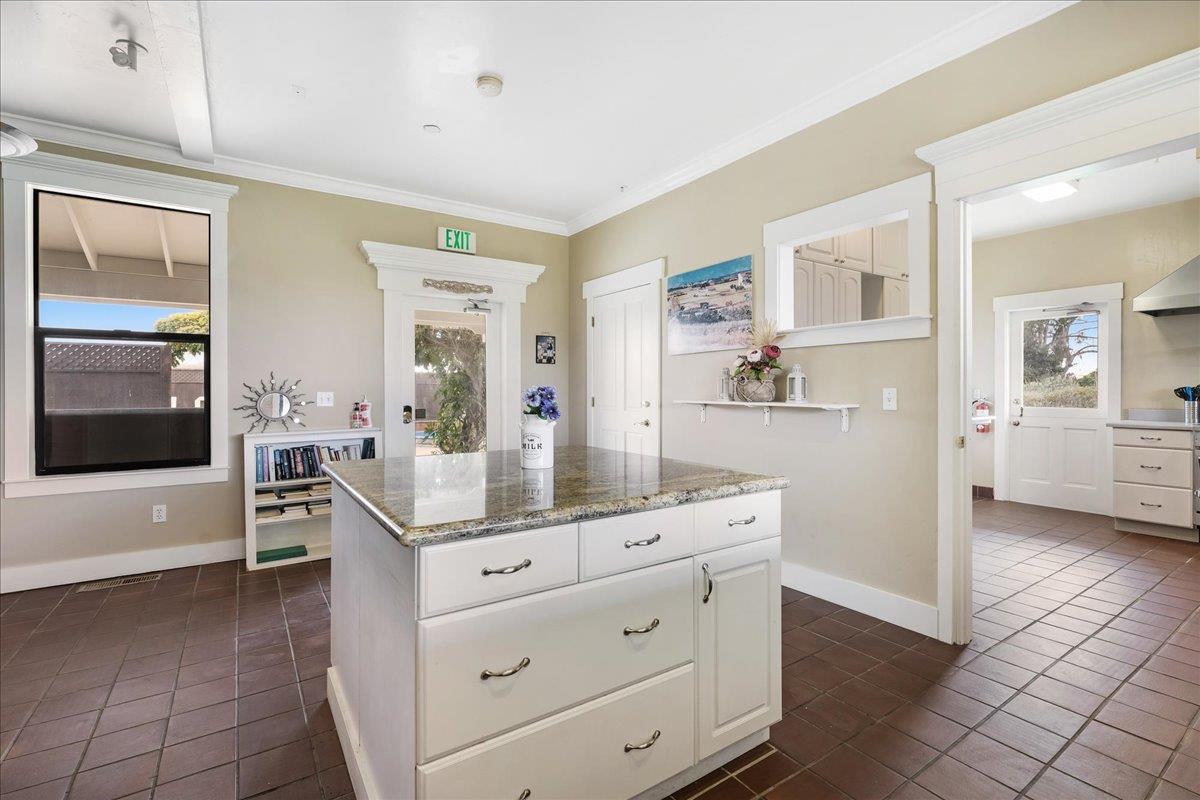 Detail Gallery Image 28 of 78 For 1258 San Andreas Rd, Watsonville,  CA 95076 - 7 Beds | 6/1 Baths