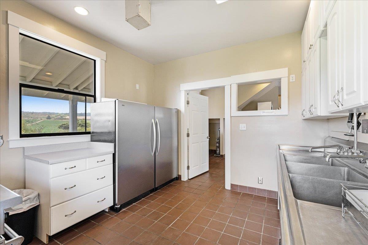 Detail Gallery Image 31 of 78 For 1258 San Andreas Rd, Watsonville,  CA 95076 - 7 Beds | 6/1 Baths