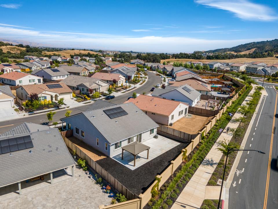 Detail Gallery Image 51 of 54 For 1570 Hurka Way, Gilroy,  CA 95020 - 4 Beds | 3 Baths