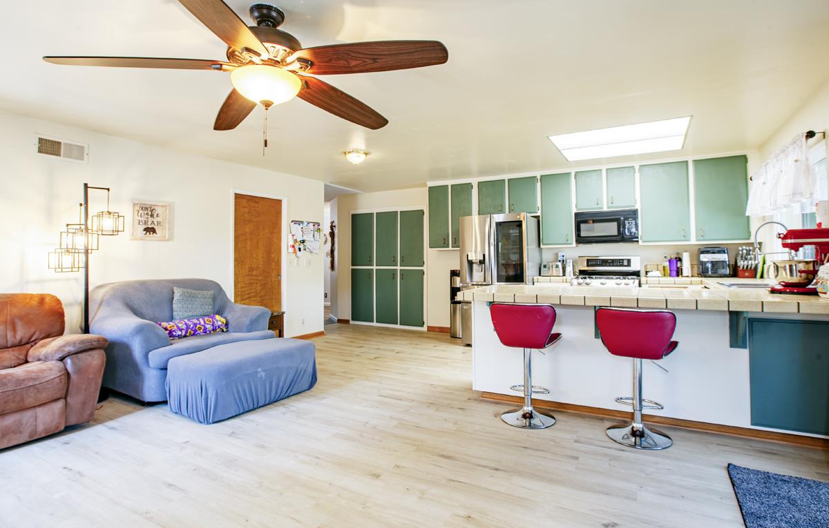 Detail Gallery Image 13 of 35 For 7330 Nantucket Pl, Gilroy,  CA 95020 - 4 Beds | 2 Baths