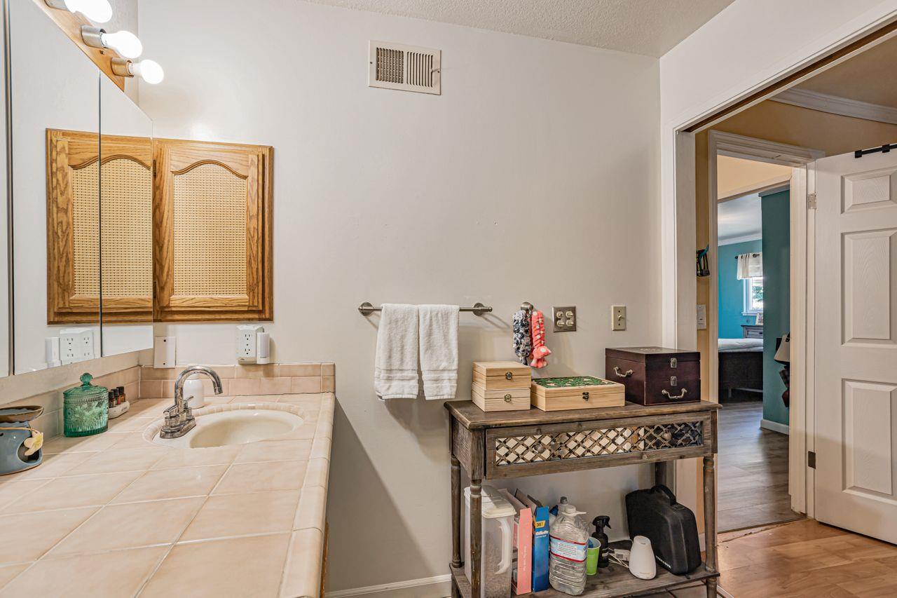 Detail Gallery Image 21 of 35 For 7330 Nantucket Pl, Gilroy,  CA 95020 - 4 Beds | 2 Baths