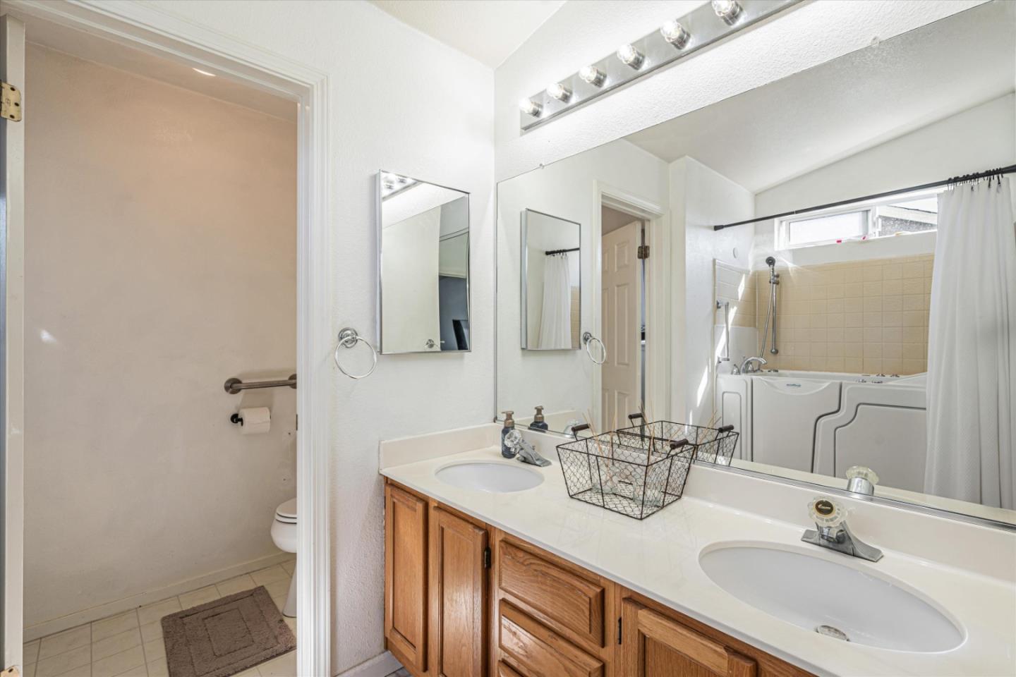 211 Clearpointe Dr, Vallejo, CA 94591 photo 31