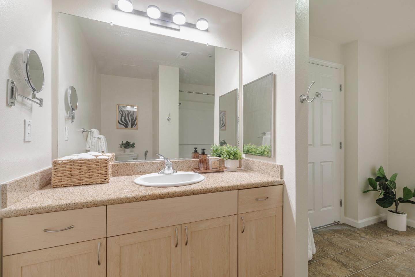 Detail Gallery Image 22 of 39 For 1550 Technology Dr #3097,  San Jose,  CA 95110 - 1 Beds | 1 Baths