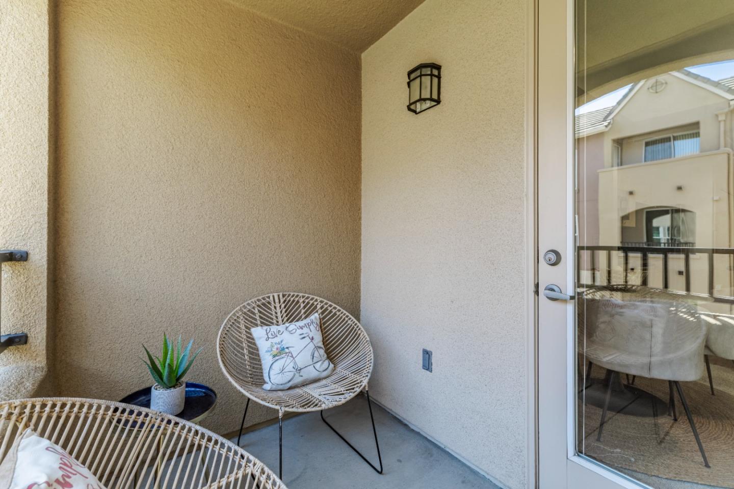 Detail Gallery Image 27 of 39 For 1550 Technology Dr #3097,  San Jose,  CA 95110 - 1 Beds | 1 Baths