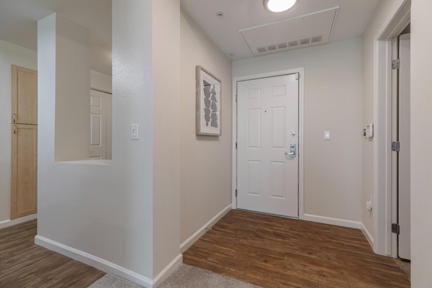 Detail Gallery Image 5 of 39 For 1550 Technology Dr #3097,  San Jose,  CA 95110 - 1 Beds | 1 Baths