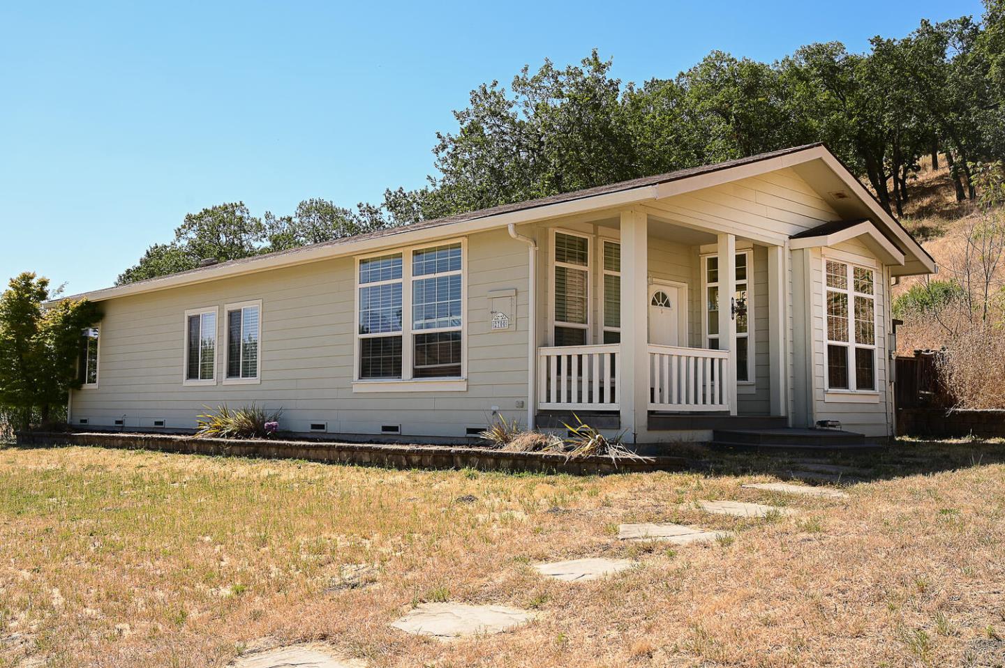 Detail Gallery Image 25 of 56 For 2700 Day Rd, Gilroy,  CA 95020 - 3 Beds | 2 Baths