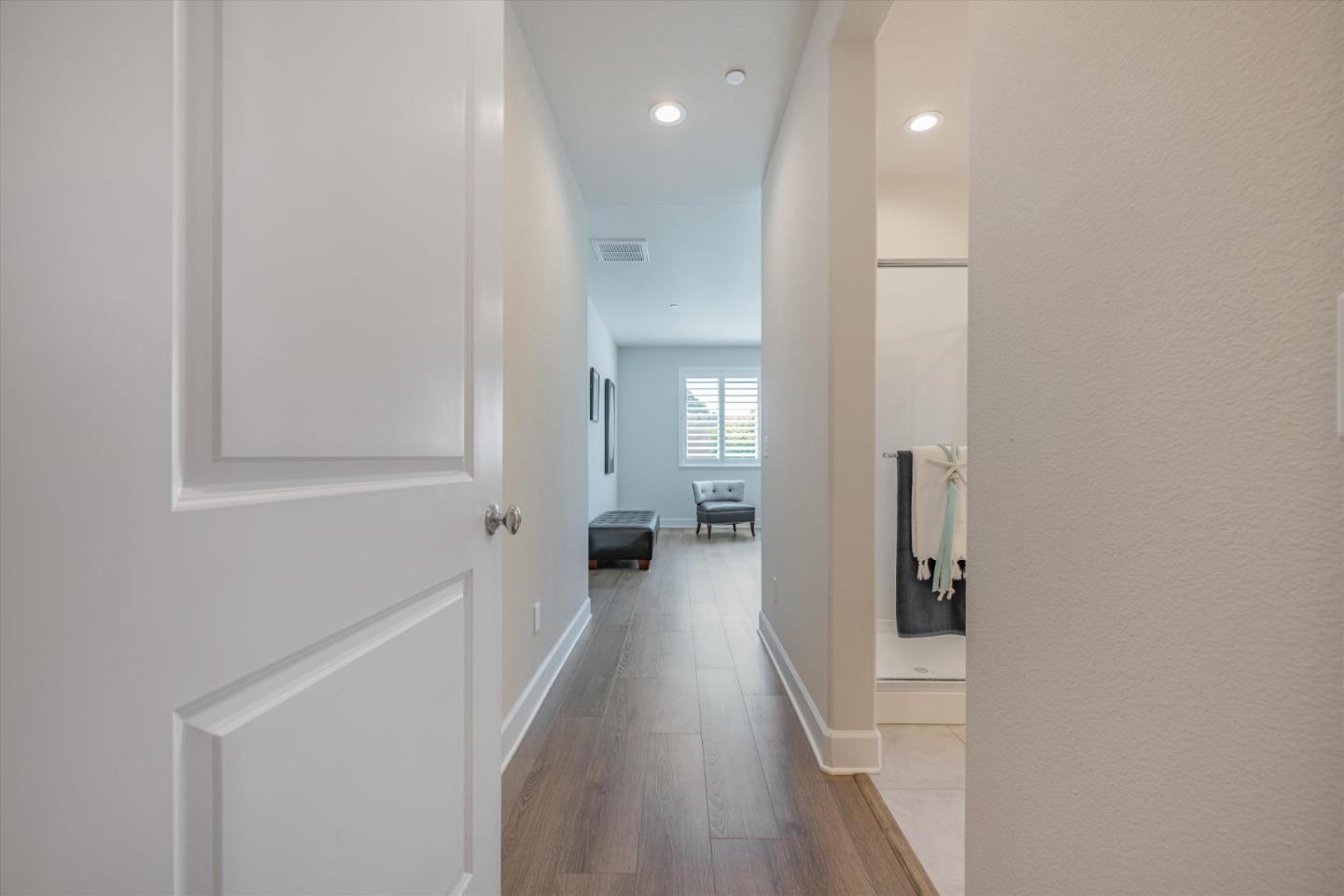 Detail Gallery Image 27 of 43 For 821 Cordoba Way, Hollister,  CA 95023 - 3 Beds | 2/1 Baths