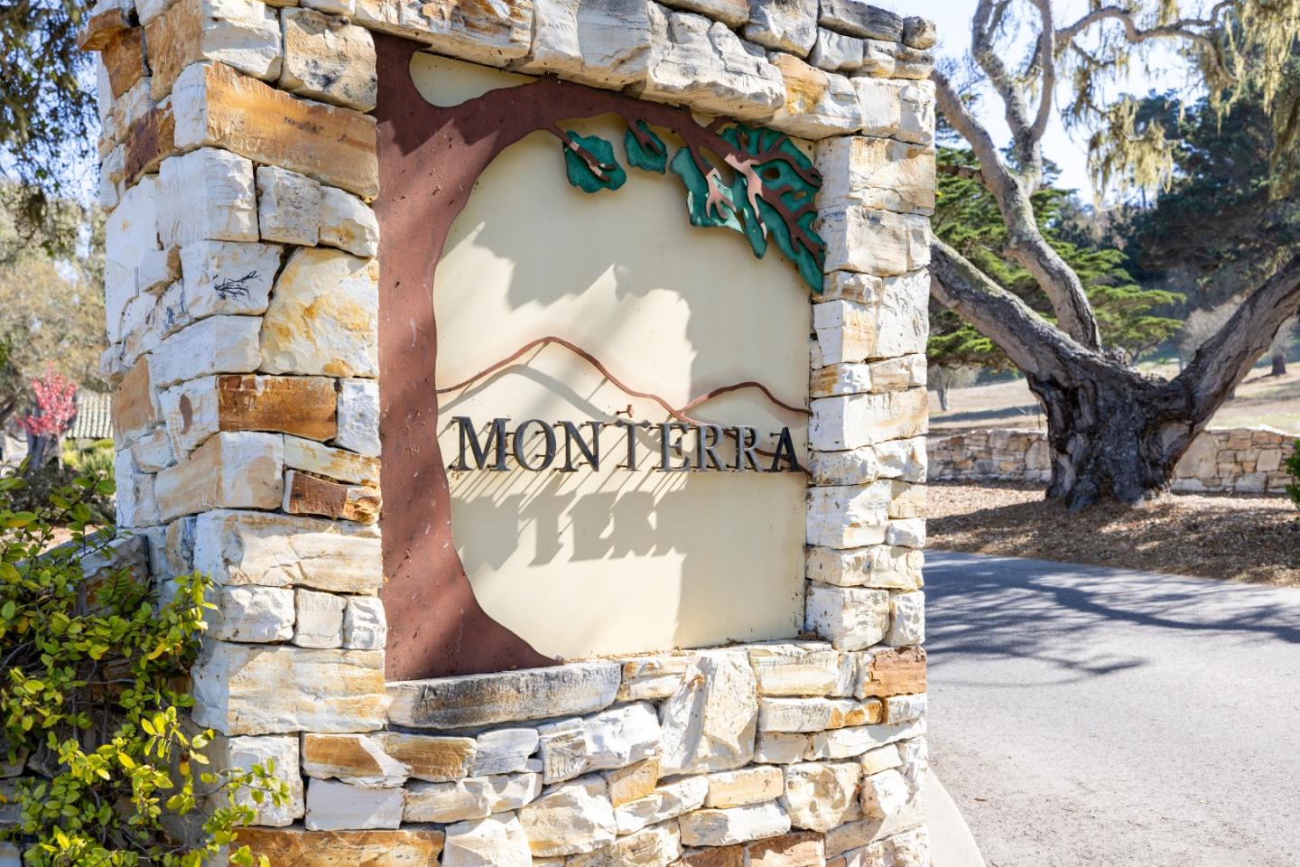 Detail Gallery Image 2 of 18 For 8160 Manjares, Monterey,  CA 93940 - – Beds | – Baths