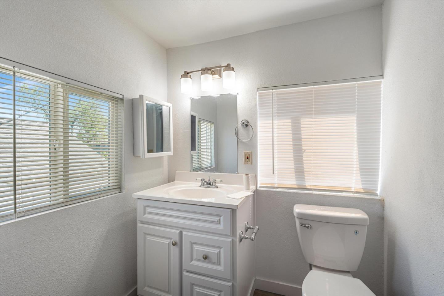 Detail Gallery Image 19 of 24 For 149 Covena Ave, Modesto,  CA 95354 - 4 Beds | 2 Baths