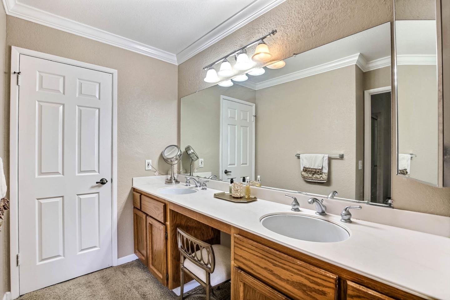 Detail Gallery Image 11 of 24 For 7248 via Mimosa, San Jose,  CA 95135 - 2 Beds | 2 Baths