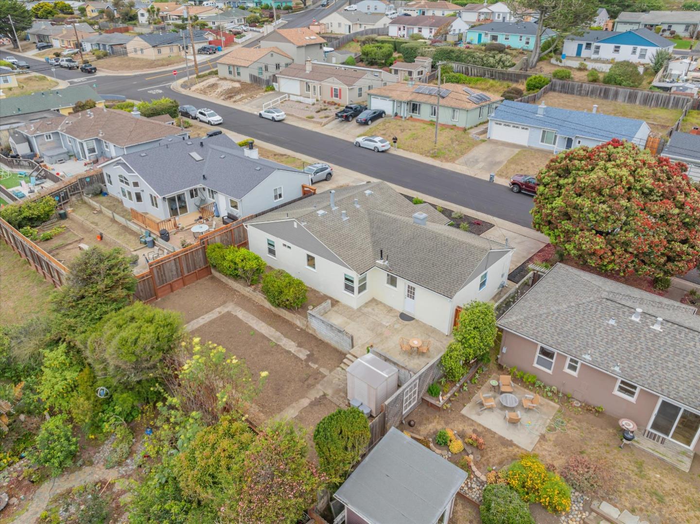 Detail Gallery Image 34 of 58 For 516 Fremont Ave, Pacifica,  CA 94044 - 3 Beds | 1 Baths