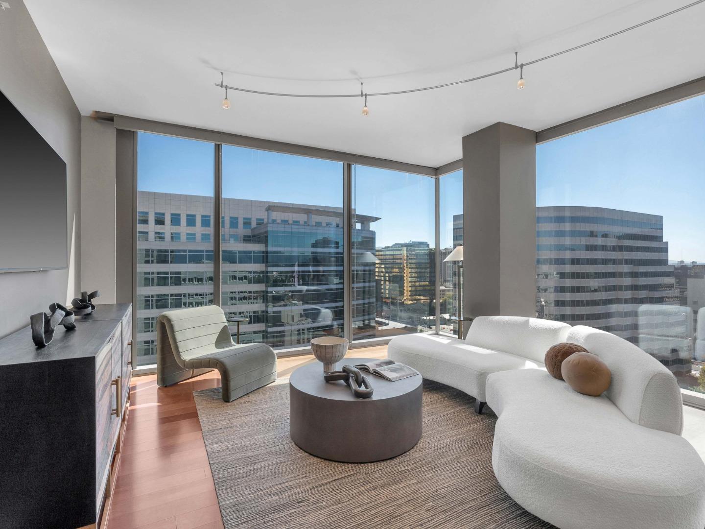 Detail Gallery Image 30 of 54 For 38 N Almaden Blvd #1700,  San Jose,  CA 95110 - 2 Beds | 2 Baths