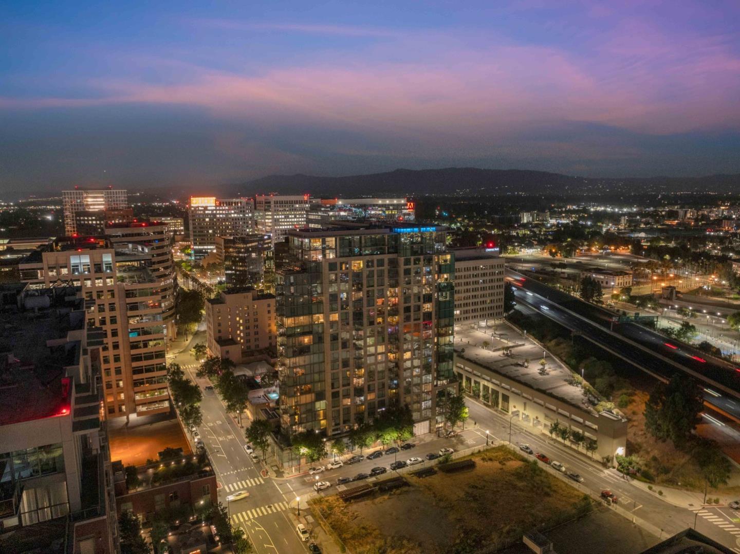 Detail Gallery Image 48 of 54 For 38 N Almaden Blvd #1700,  San Jose,  CA 95110 - 2 Beds | 2 Baths