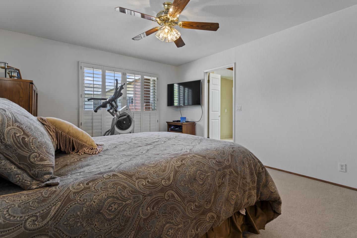 Detail Gallery Image 20 of 59 For 1223 Serene Valley Ct, San Jose,  CA 95120 - 4 Beds | 2 Baths