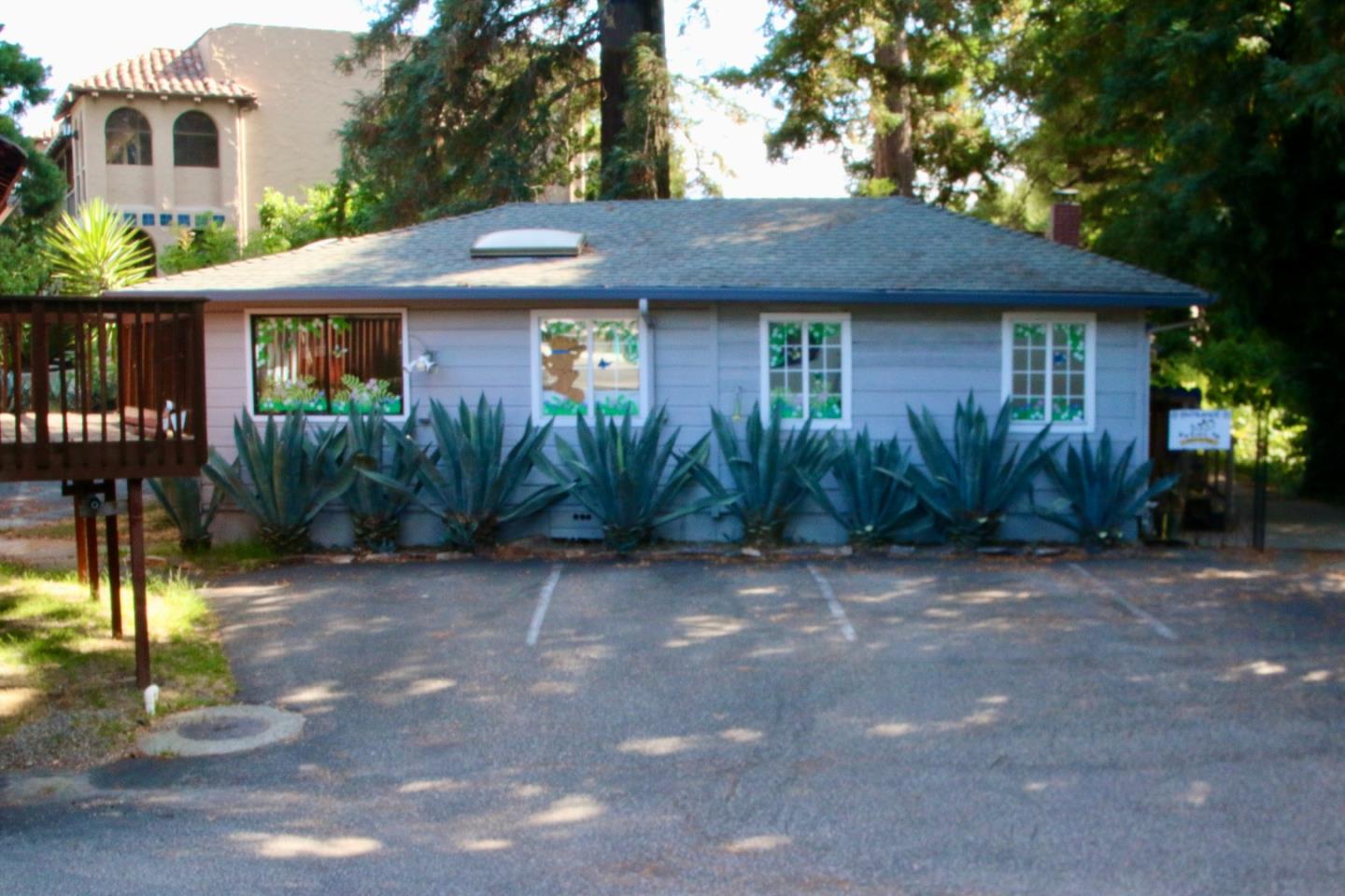 Detail Gallery Image 2 of 10 For 5272 Scotts Valley Dr, Scotts Valley,  CA 95066 - – Beds | – Baths