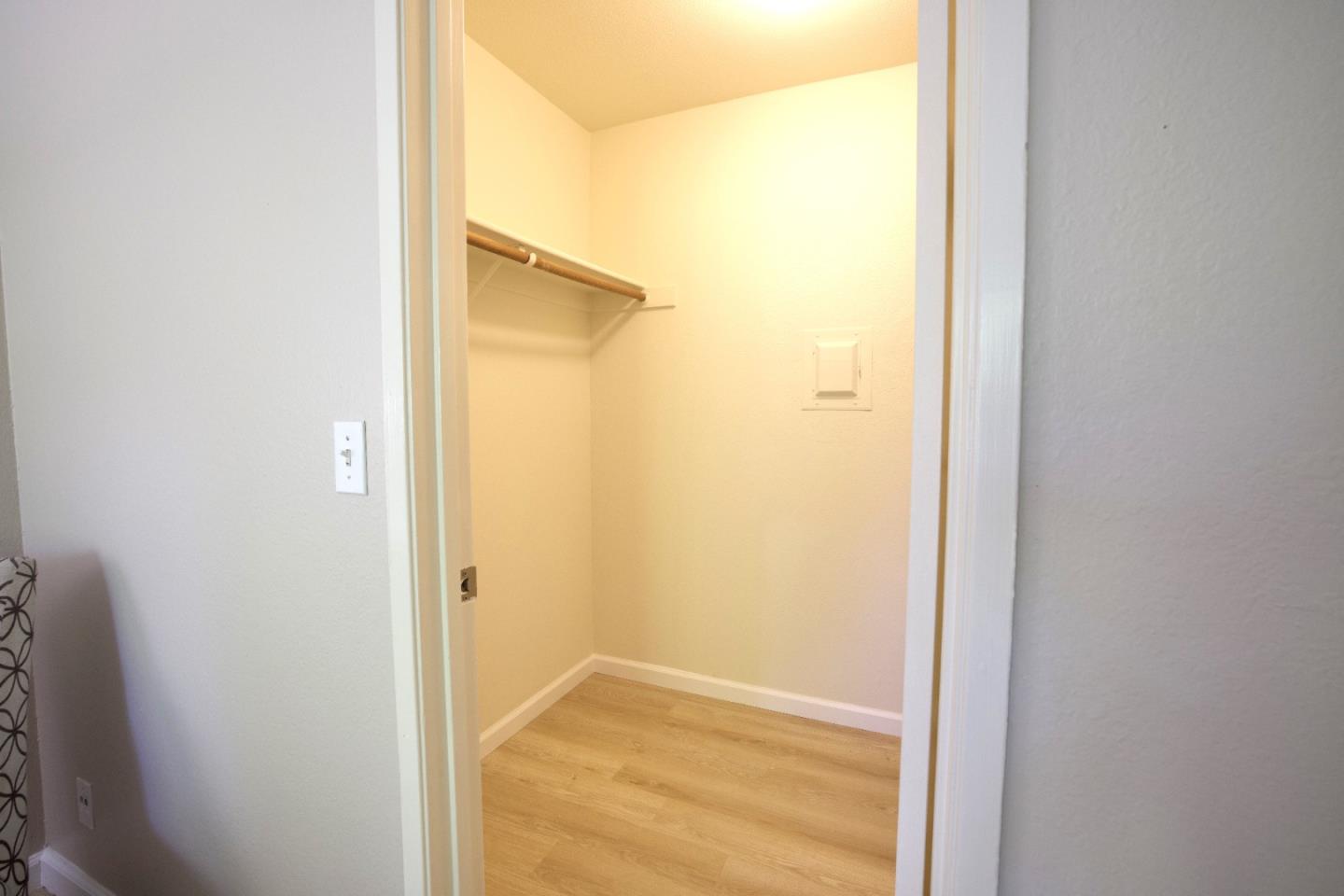 Detail Gallery Image 14 of 20 For 900 Cambridge Dr #128,  Benicia,  CA 94510 - 2 Beds | 1 Baths