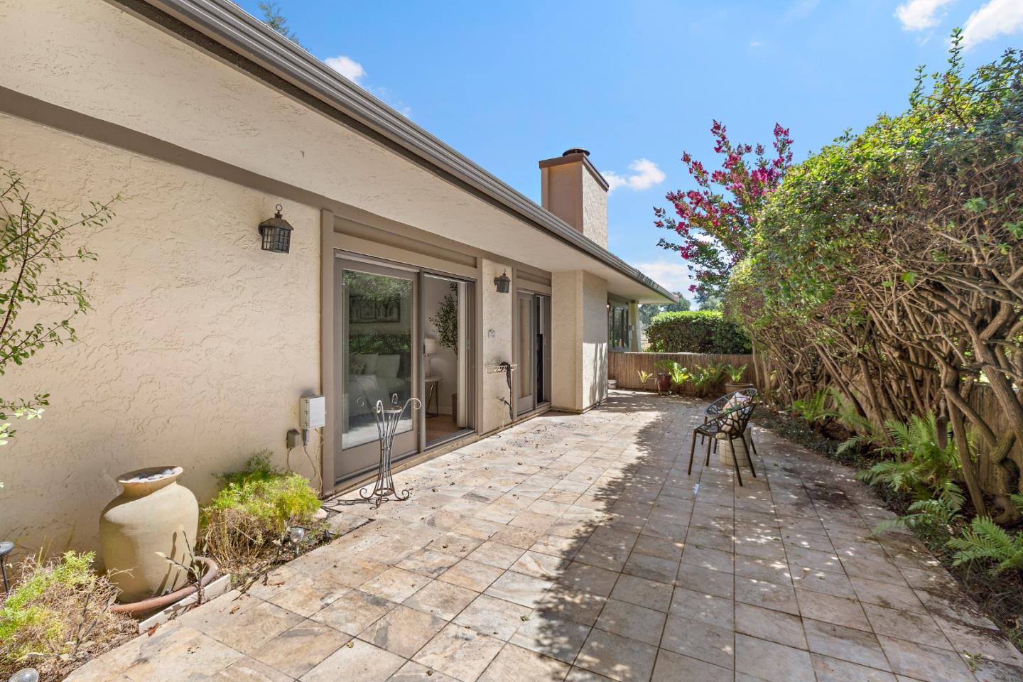 Detail Gallery Image 34 of 72 For 10943 Canyon Vista Dr, Cupertino,  CA 95014 - 2 Beds | 2 Baths