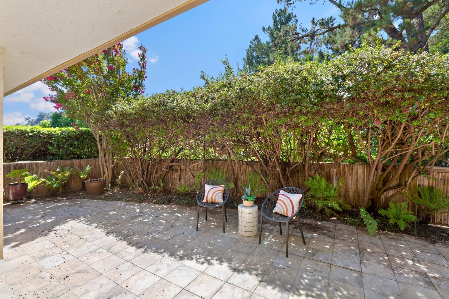 Detail Gallery Image 37 of 72 For 10943 Canyon Vista Dr, Cupertino,  CA 95014 - 2 Beds | 2 Baths