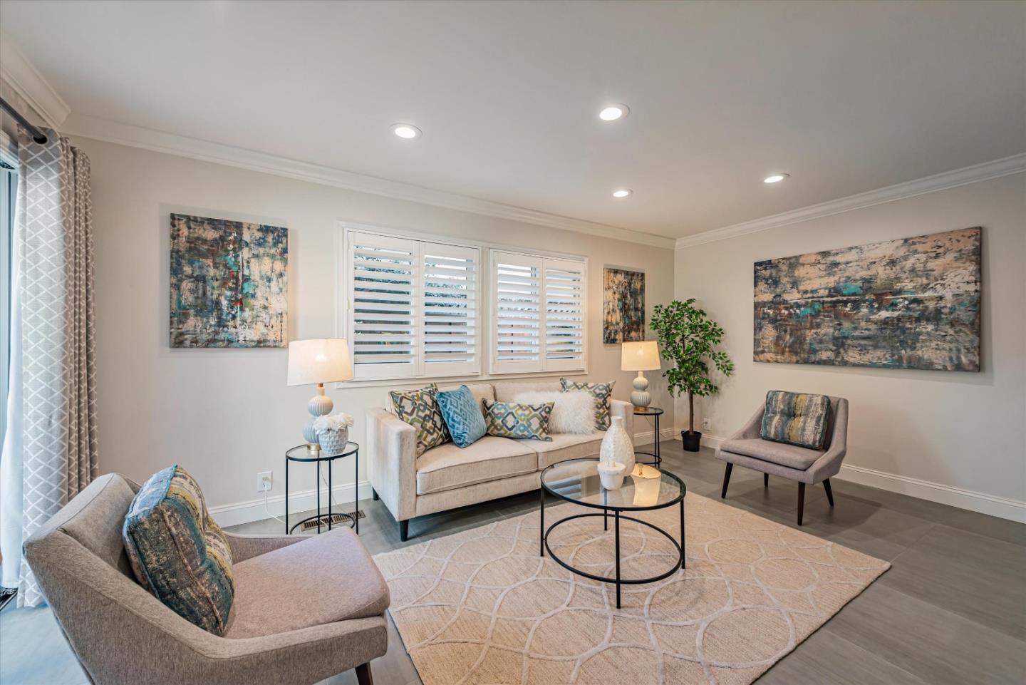 Detail Gallery Image 12 of 55 For 1708 Fabian Dr, San Jose,  CA 95124 - 3 Beds | 2 Baths