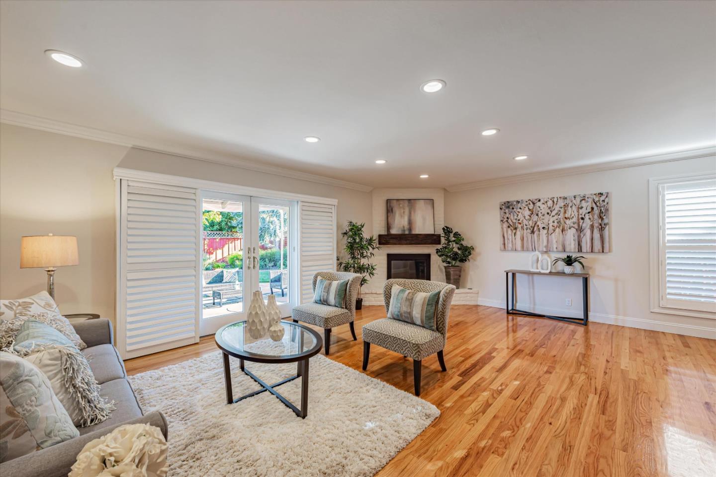 Detail Gallery Image 9 of 55 For 1708 Fabian Dr, San Jose,  CA 95124 - 3 Beds | 2 Baths