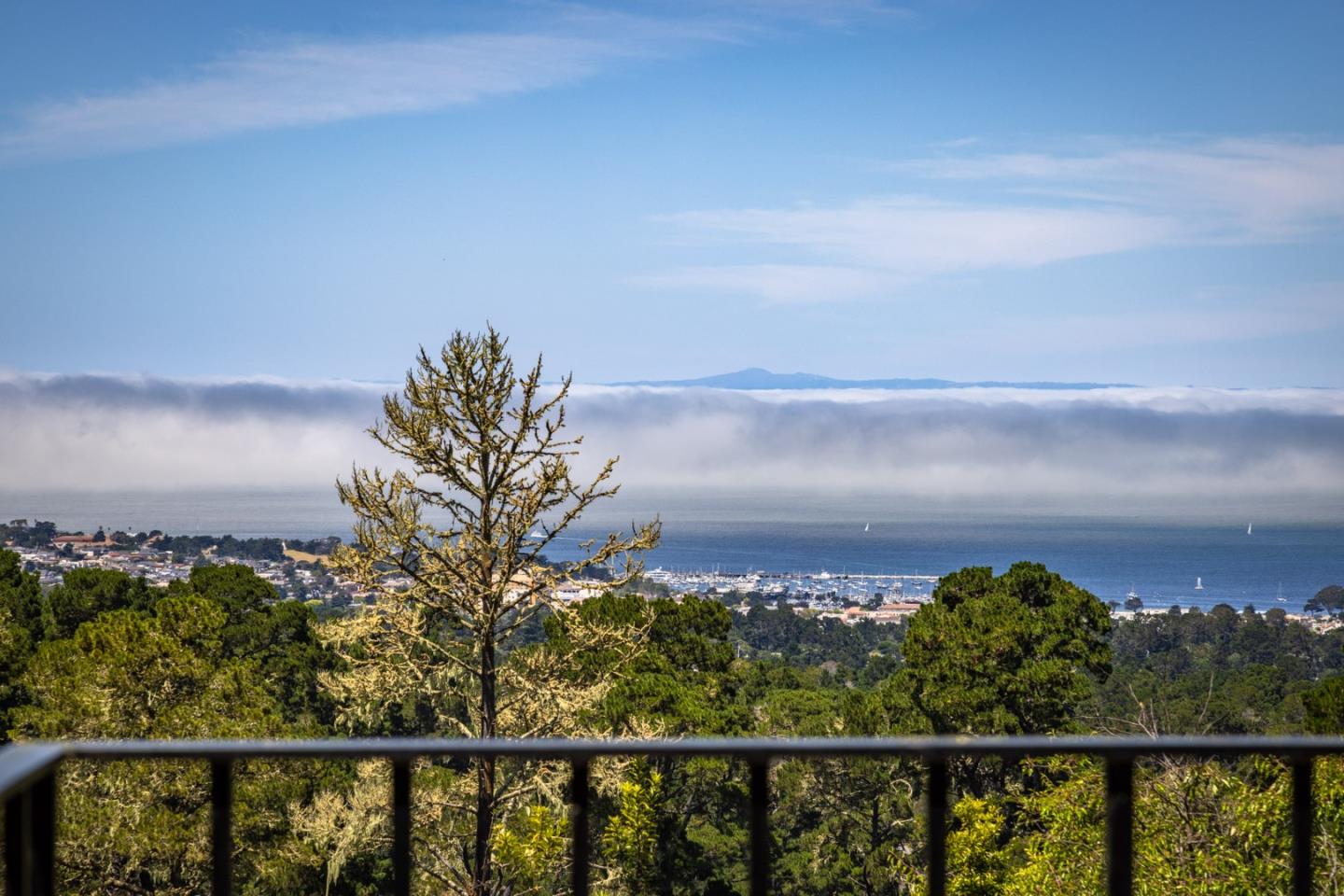 Detail Gallery Image 13 of 35 For 540 Aguajito Rd, Carmel,  CA 93923 - 2 Beds | 2 Baths