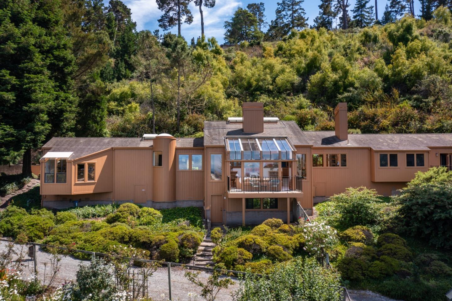 Detail Gallery Image 28 of 35 For 540 Aguajito Rd, Carmel,  CA 93923 - 2 Beds | 2 Baths