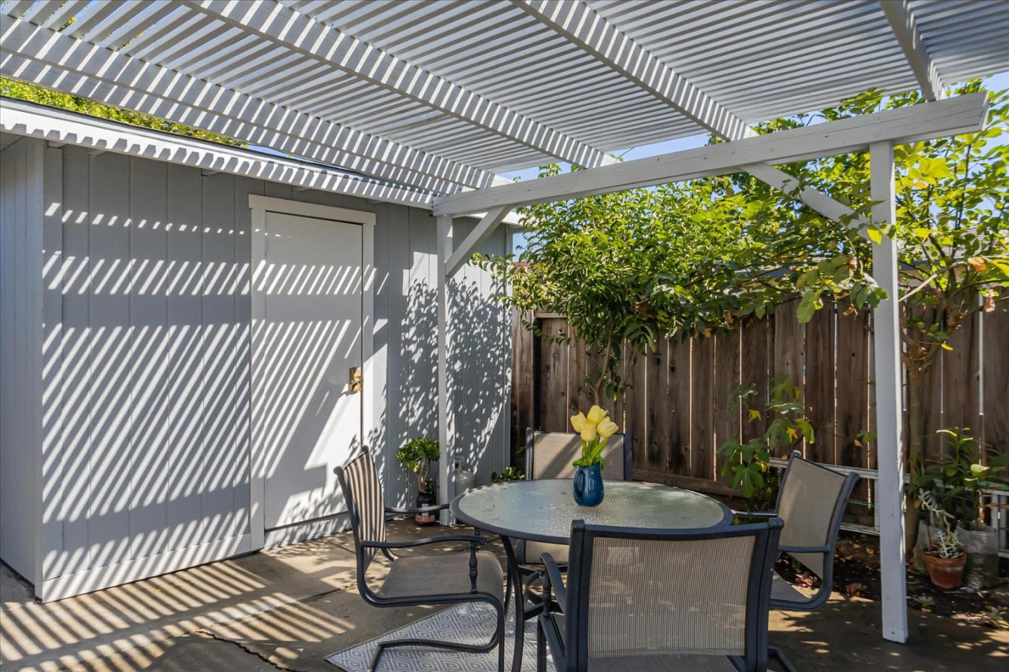 Detail Gallery Image 29 of 32 For 3086 Meridian Ave, San Jose,  CA 95124 - 4 Beds | 2 Baths