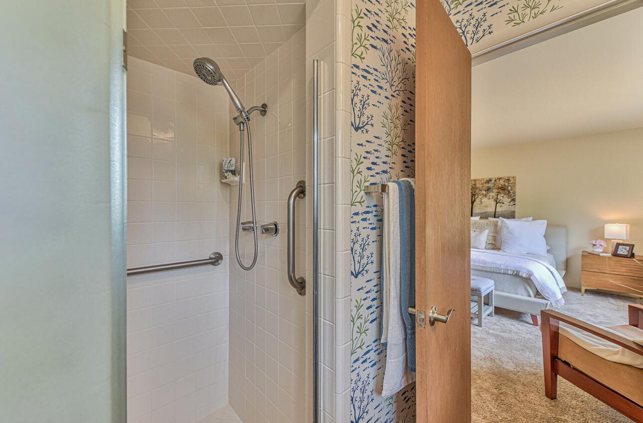 Detail Gallery Image 28 of 39 For 26 El Caminito Del Norte, Monterey,  CA 93940 - 3 Beds | 2 Baths