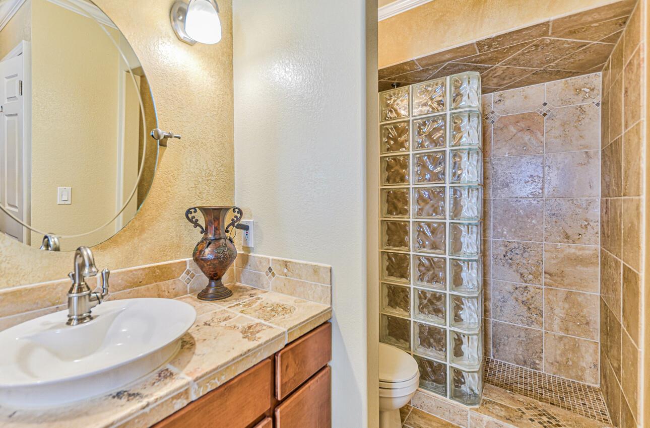 327 Vincent Pl, Salinas, CA 93907 photo 29
