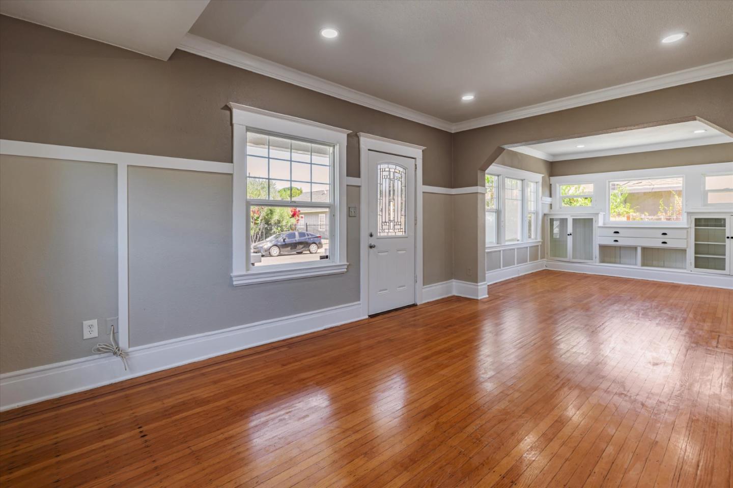 Detail Gallery Image 8 of 32 For 4648 12th Ave, Sacramento,  CA 95820 - 2 Beds | 1 Baths