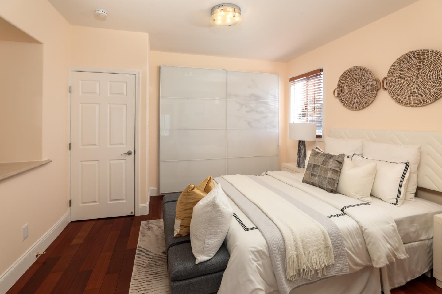 Detail Gallery Image 11 of 24 For 126 W 39th Ave, San Mateo,  CA 94403 - 3 Beds | 2 Baths