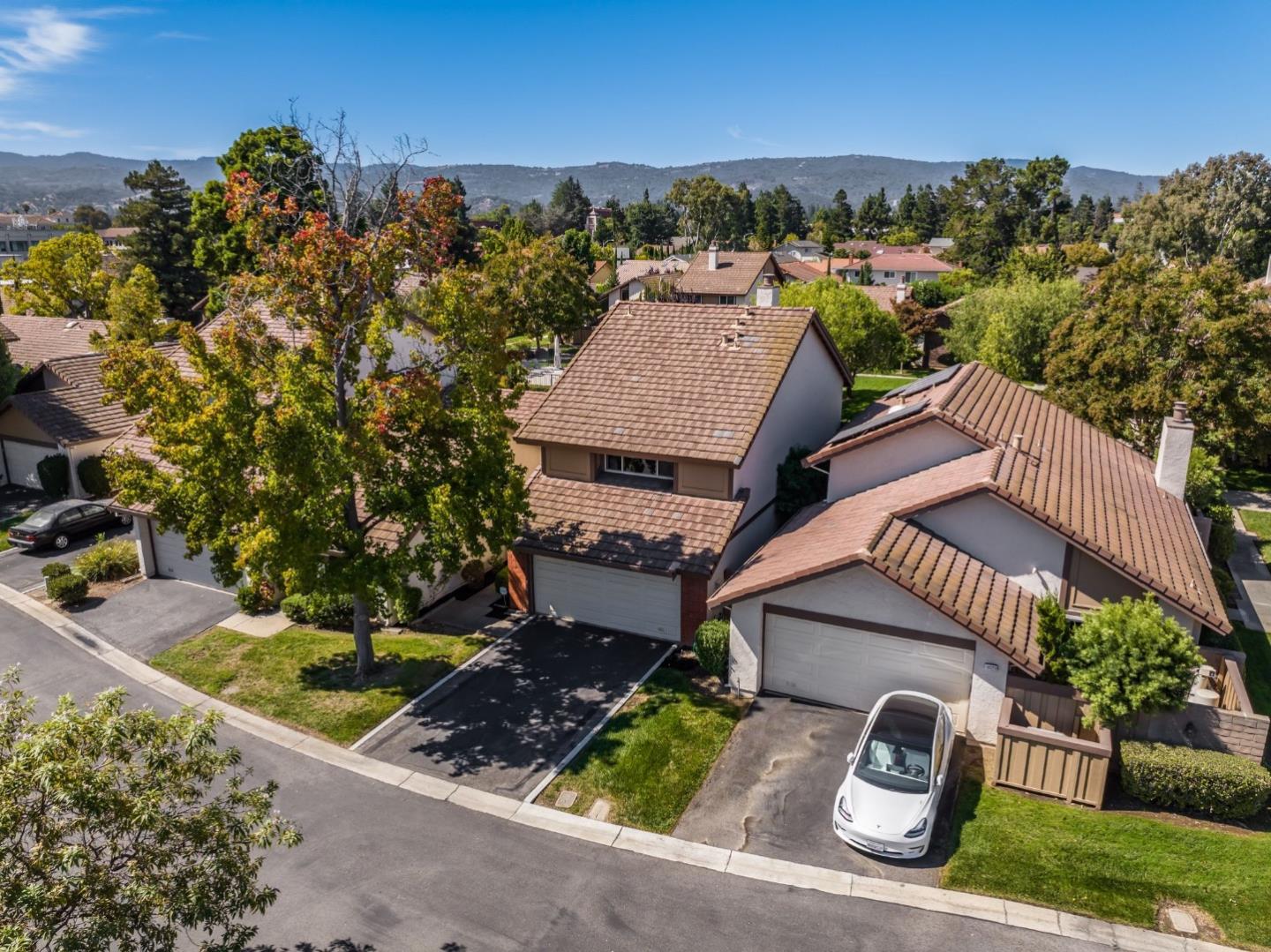 Detail Gallery Image 35 of 40 For 10221 Parish Pl, Cupertino,  CA 95014 - 3 Beds | 2/1 Baths