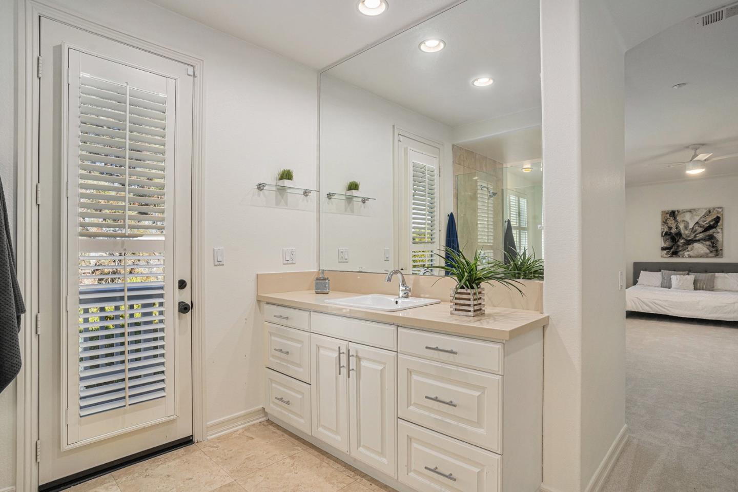 Detail Gallery Image 28 of 60 For 817 Lynwood Dr, Encinitas,  CA 92024 - 4 Beds | 3/1 Baths