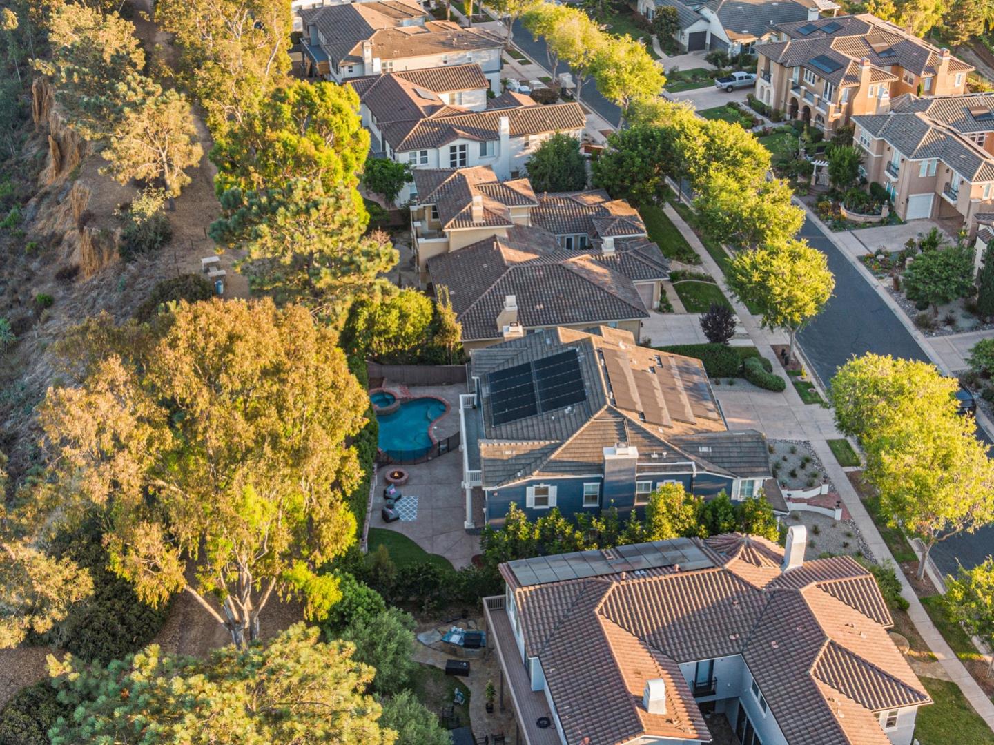 Detail Gallery Image 58 of 60 For 817 Lynwood Dr, Encinitas,  CA 92024 - 4 Beds | 3/1 Baths