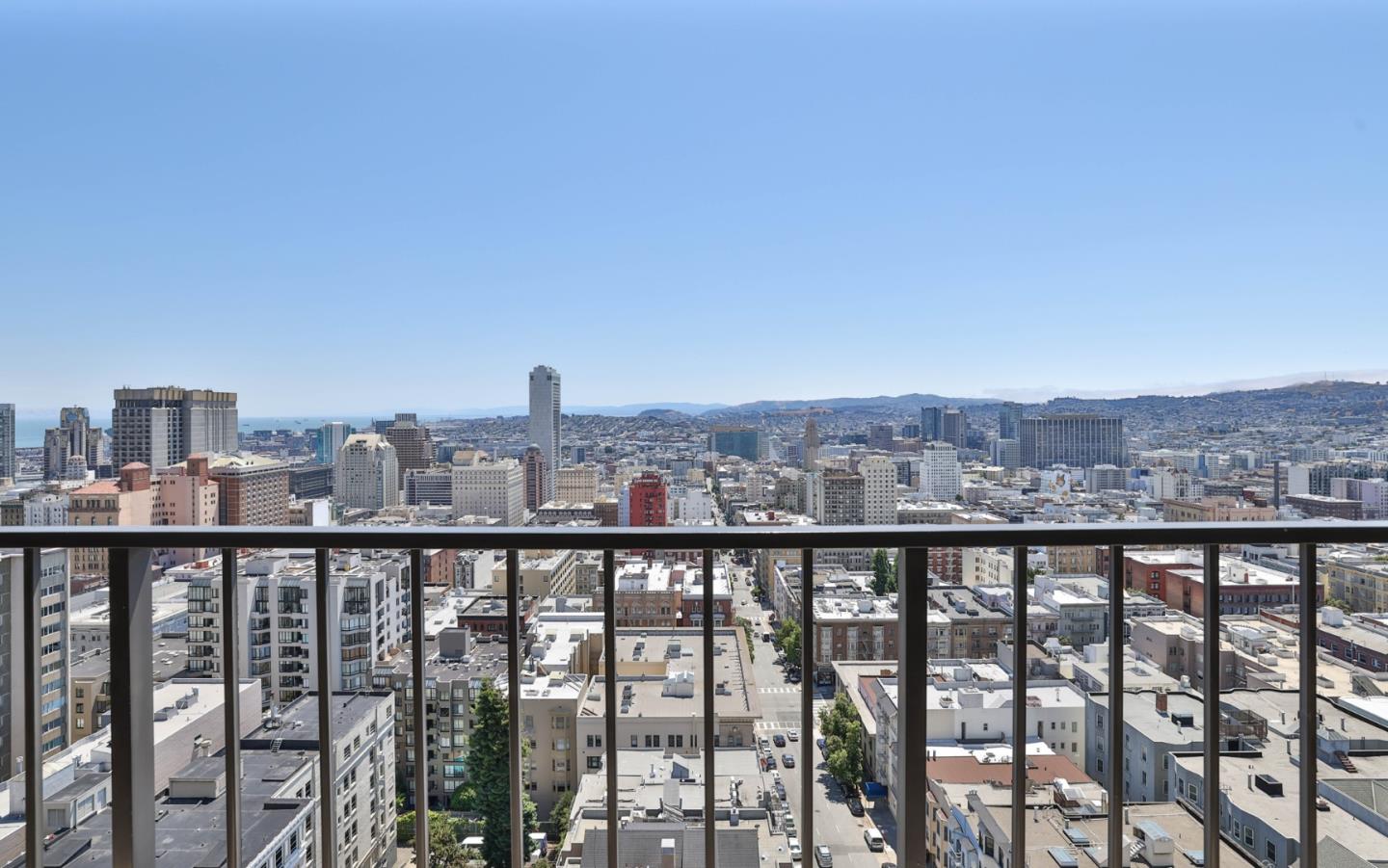 Detail Gallery Image 11 of 37 For 1177 California St #1414,  San Francisco,  CA 94108 - 2 Beds | 2/1 Baths