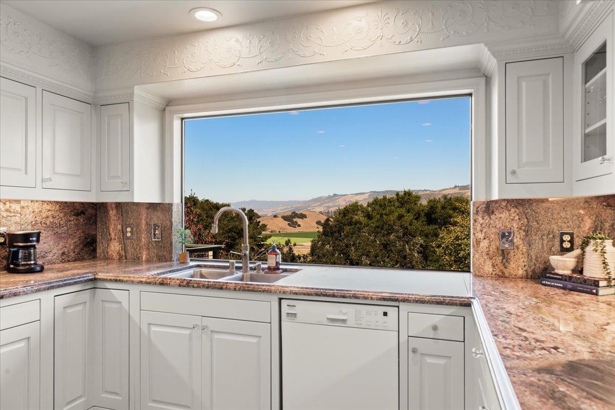 Detail Gallery Image 20 of 67 For 3510 Viola Dr, Aromas,  CA 95004 - 3 Beds | 2/1 Baths