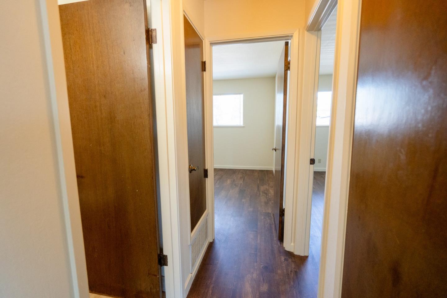 Detail Gallery Image 13 of 25 For 1576 Ontario Dr #16,  Sunnyvale,  CA 94087 - 2 Beds | 1 Baths