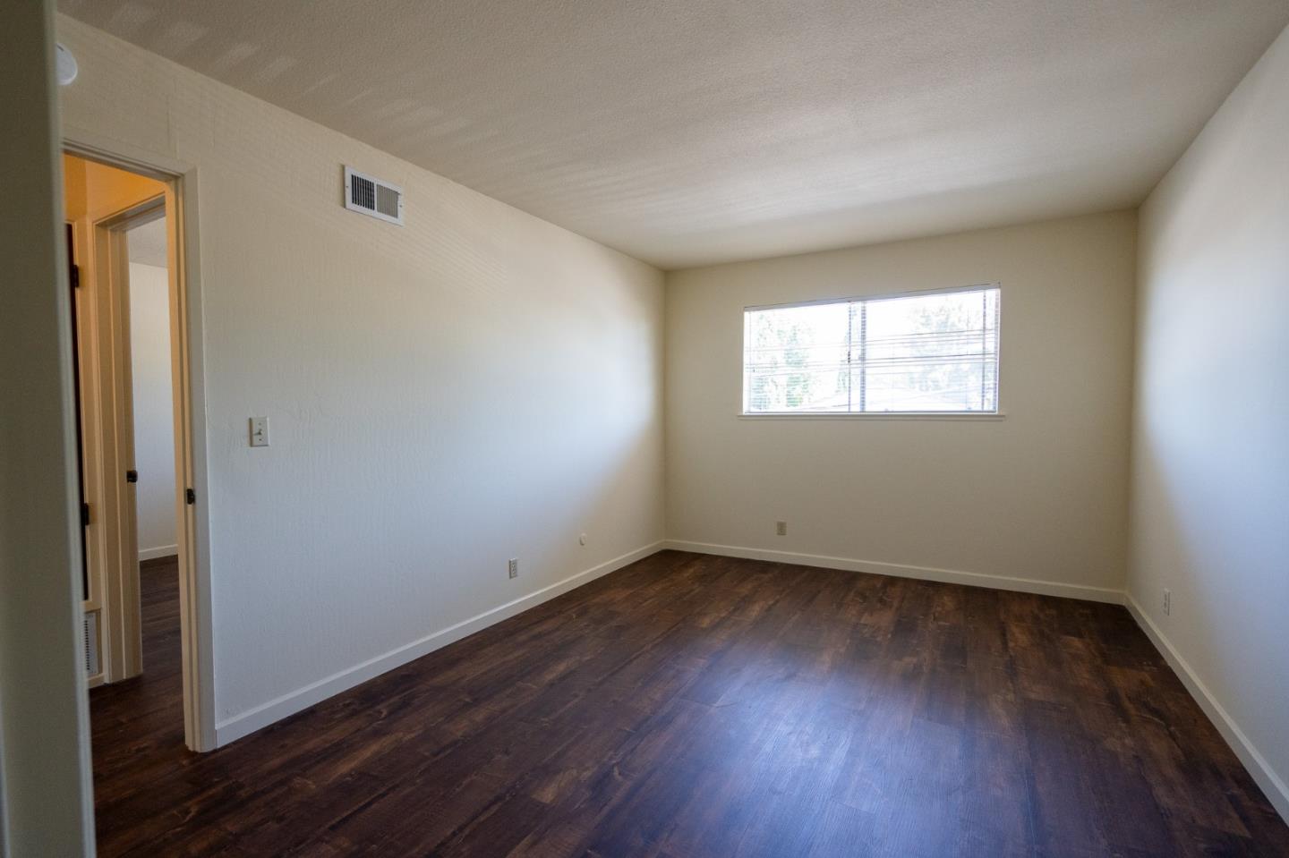 Detail Gallery Image 19 of 25 For 1576 Ontario Dr #16,  Sunnyvale,  CA 94087 - 2 Beds | 1 Baths