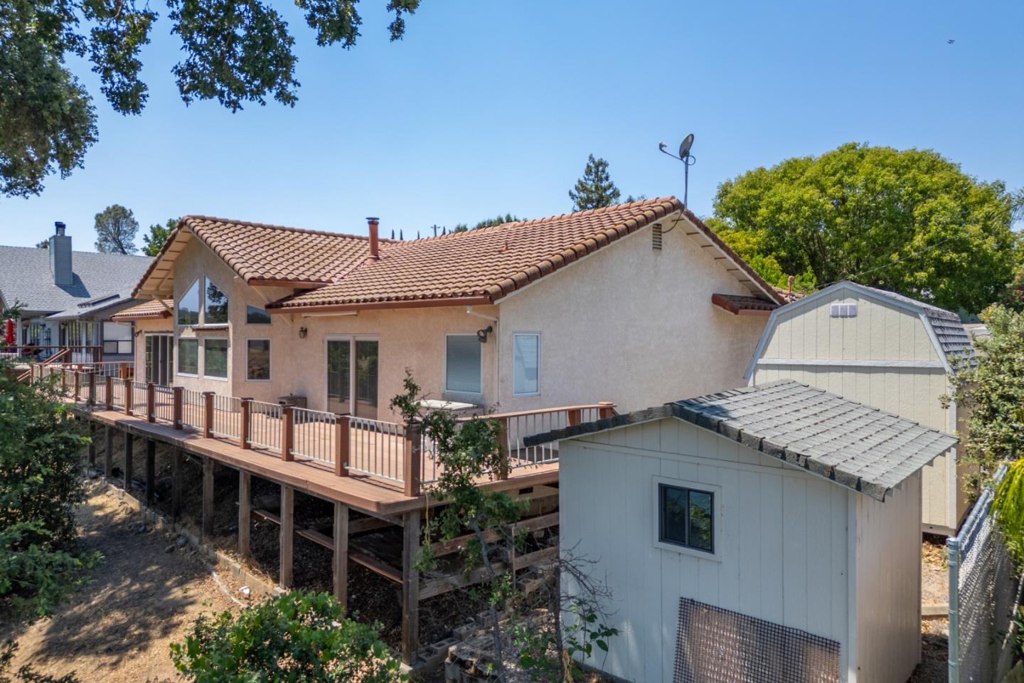 Detail Gallery Image 10 of 46 For 15560 China Rapids Dr, Red Bluff,  CA 96080 - 3 Beds | 2/1 Baths