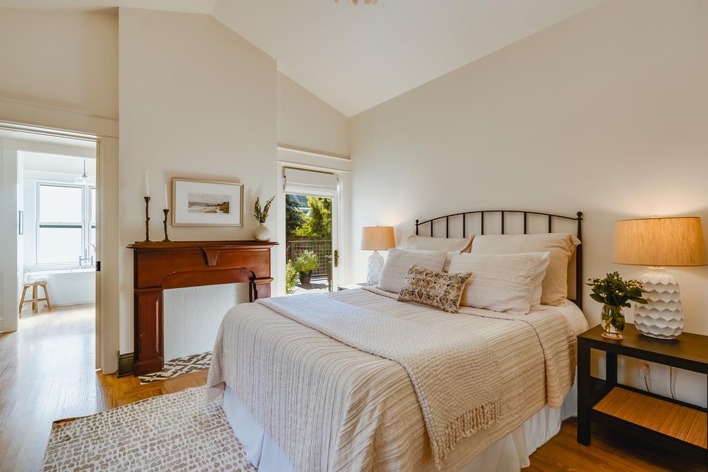 Detail Gallery Image 31 of 52 For 241 Walnut Ave, Santa Cruz,  CA 95060 - 2 Beds | 2 Baths