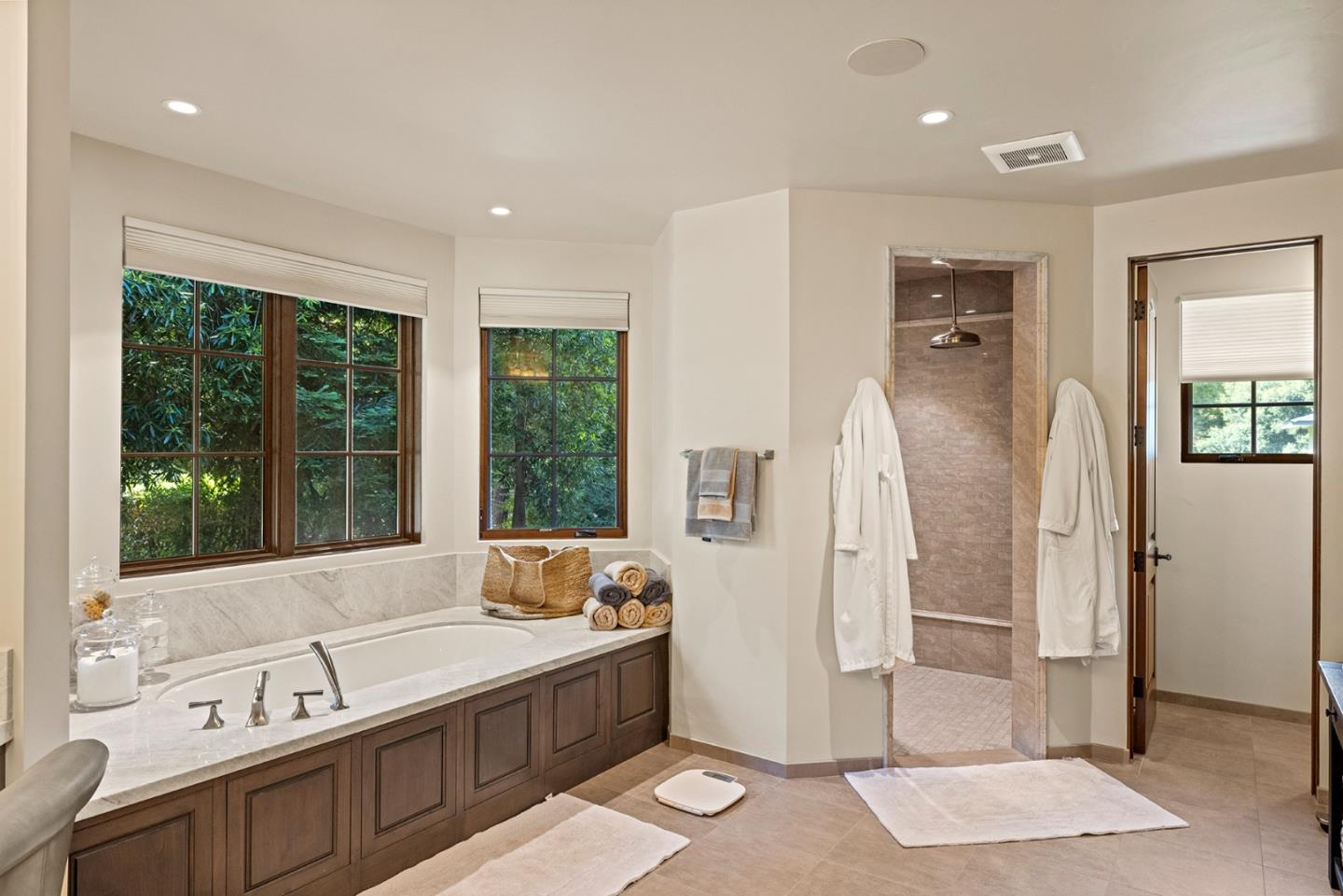 Detail Gallery Image 23 of 46 For 8640 River Meadows Rd, Carmel Valley,  CA 93923 - 3 Beds | 4/2 Baths