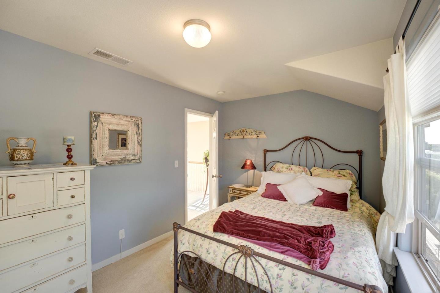 Detail Gallery Image 20 of 24 For 596 Lopez Ave, Seaside,  CA 93955 - 3 Beds | 2/1 Baths