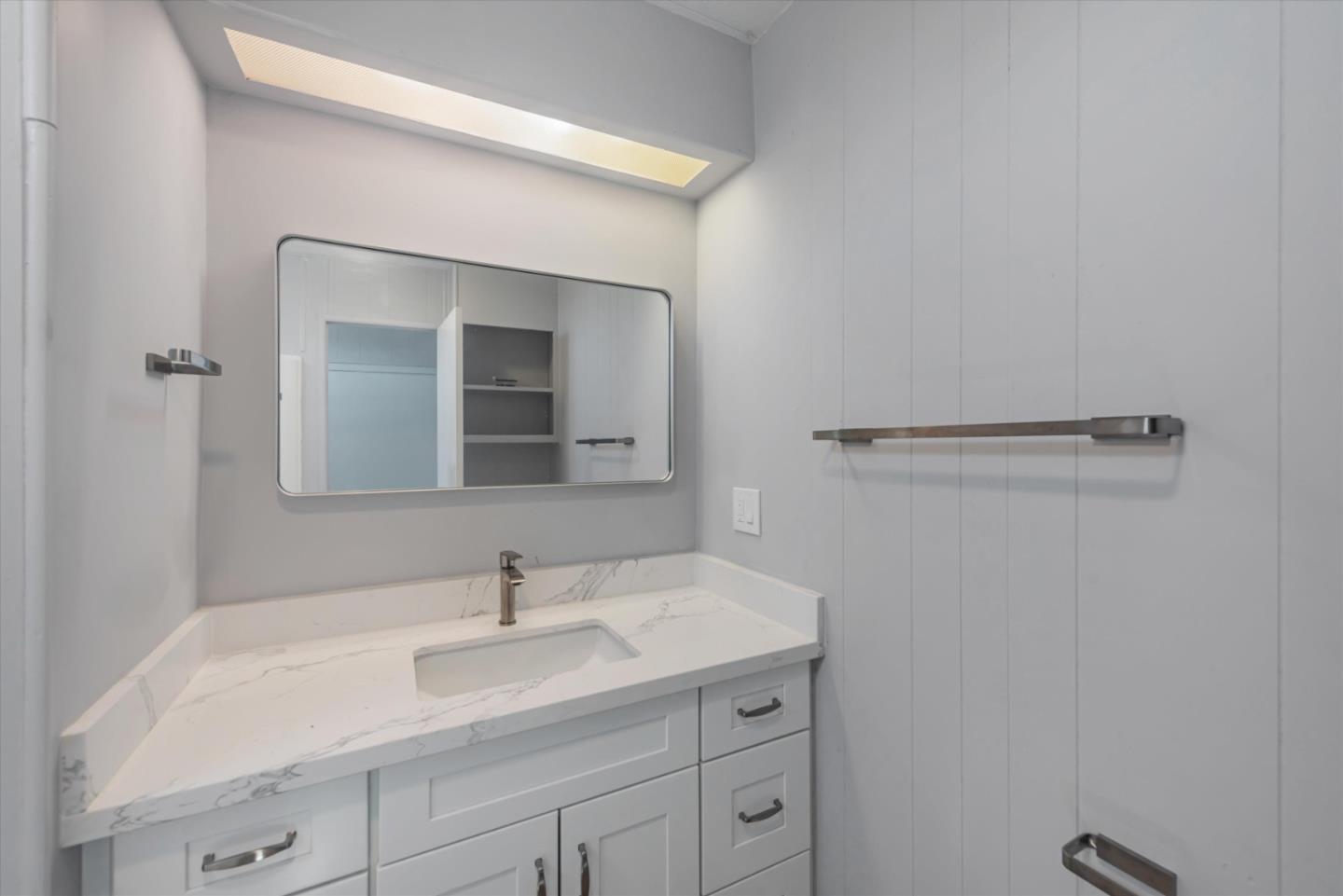 Detail Gallery Image 26 of 38 For 28722 Miranda St #202,  Hayward,  CA 94544 - 2 Beds | 0 Baths