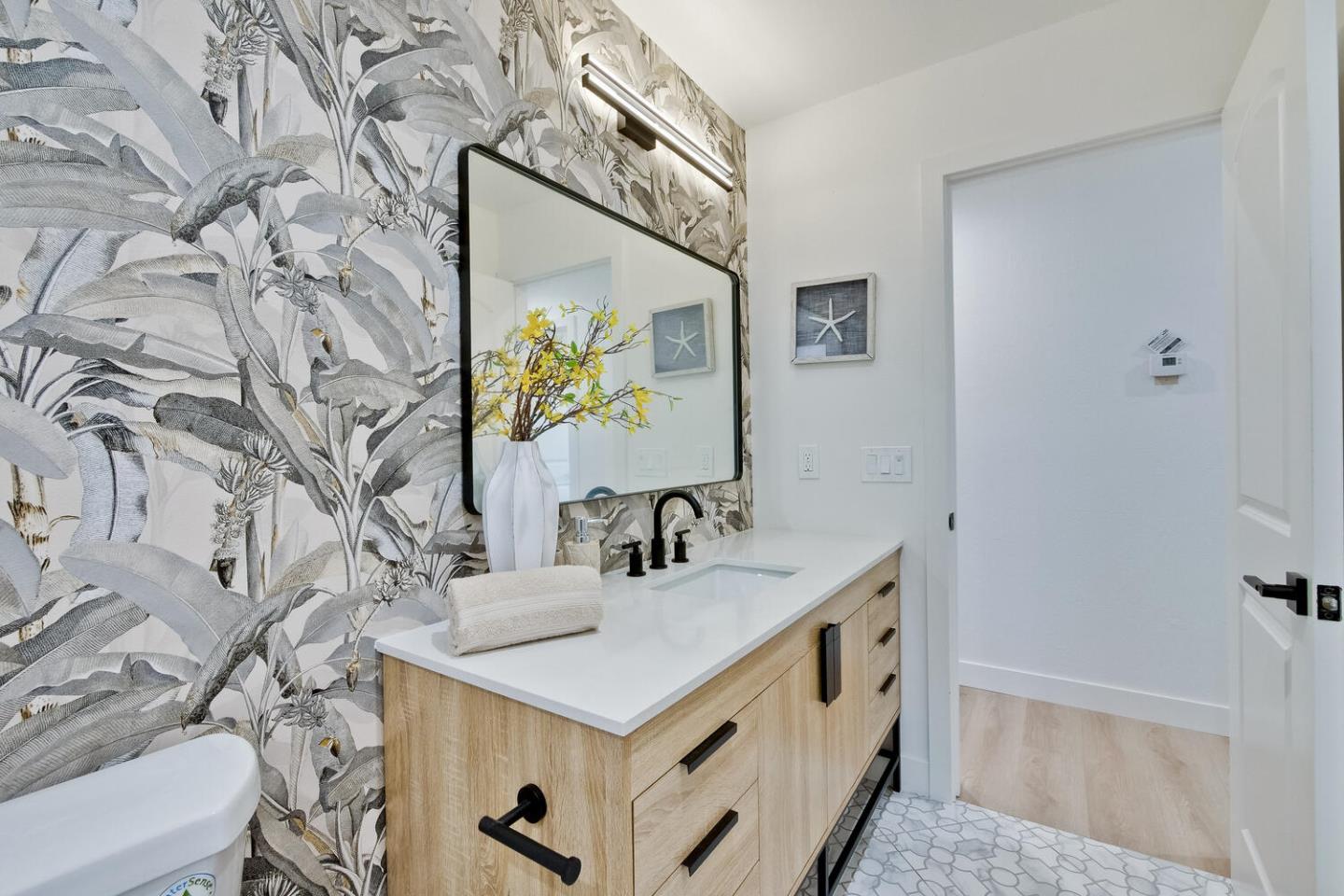 Detail Gallery Image 26 of 31 For 7011 Fairmount Ave, El Cerrito,  CA 94530 - 3 Beds | 2 Baths