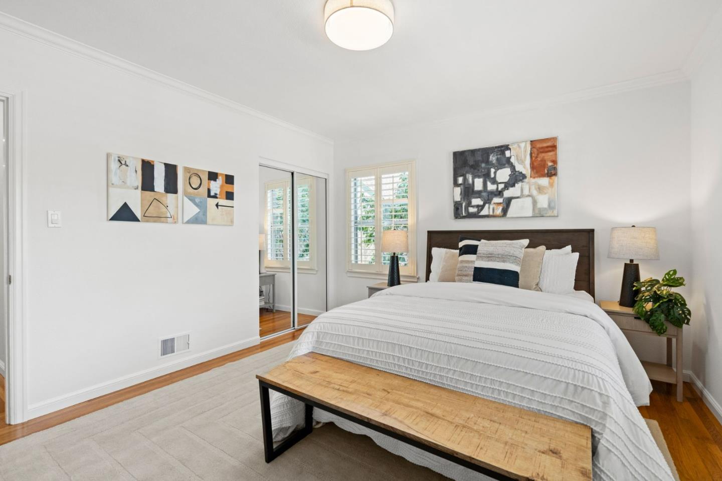 Detail Gallery Image 16 of 37 For 1659 Walnut St, San Carlos,  CA 94070 - 3 Beds | 1/1 Baths