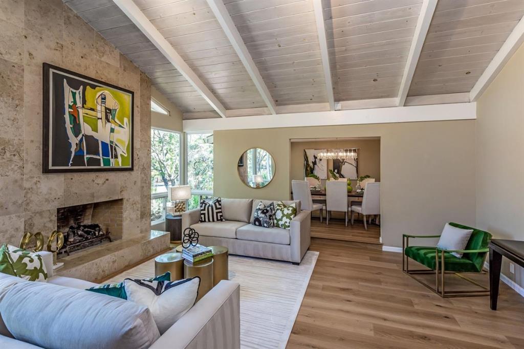 Detail Gallery Image 5 of 29 For 26636 Altamont, Los Altos Hills,  CA 94022 - 5 Beds | 3/1 Baths