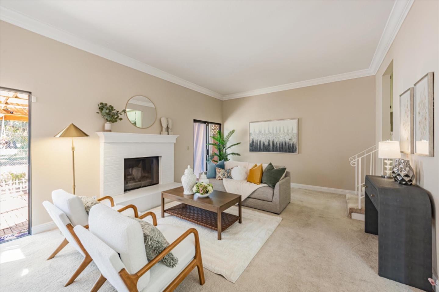 Detail Gallery Image 5 of 49 For 13479 Aurora Dr #U5,  San Leandro,  CA 94577 - 3 Beds | 2/1 Baths