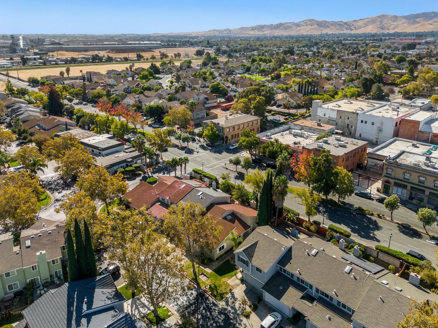 Detail Gallery Image 36 of 36 For 142 Shoreline Dr, Pittsburg,  CA 94565 - 3 Beds | 2 Baths