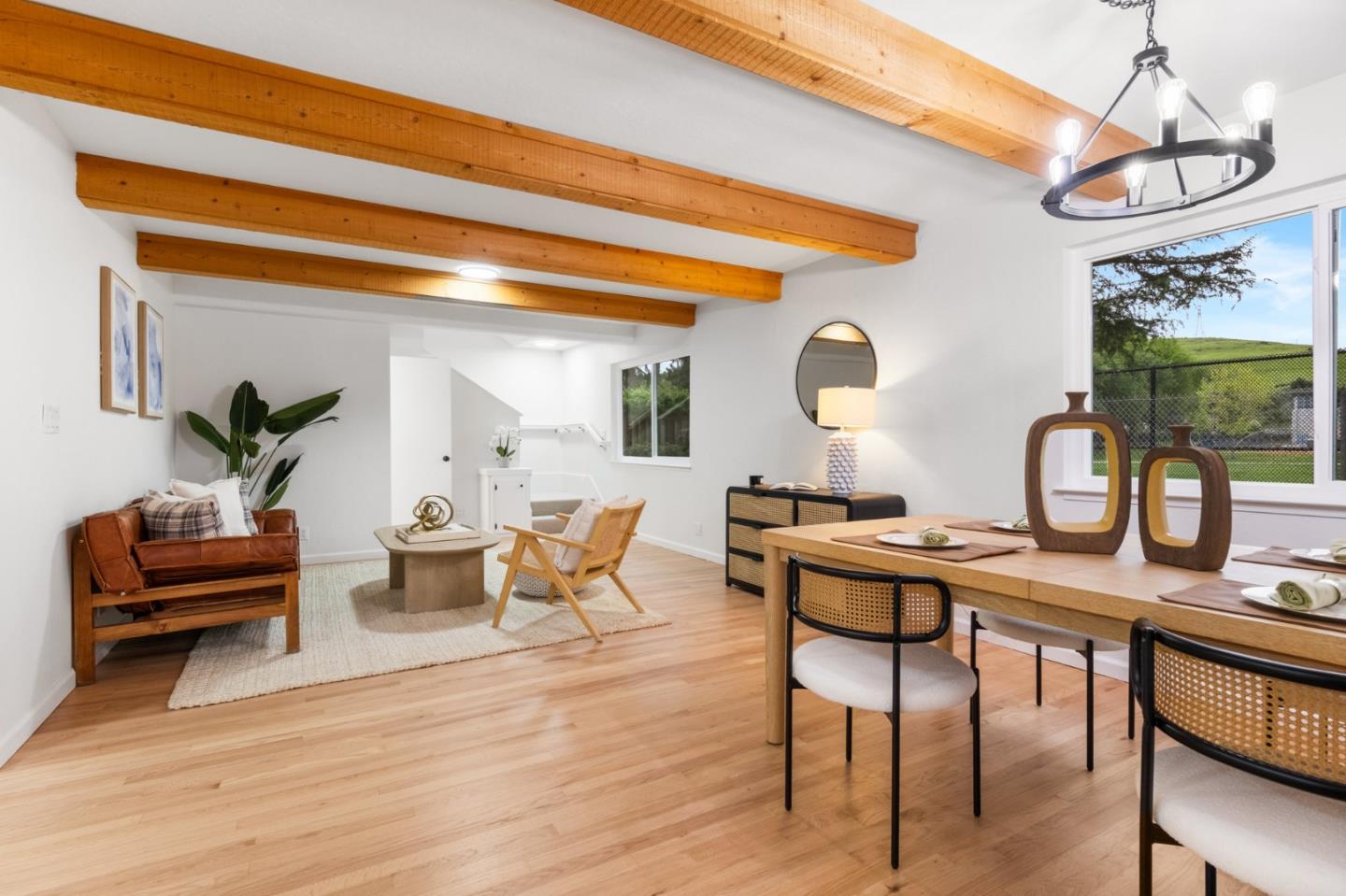 Detail Gallery Image 12 of 43 For 279 Vineyard Dr, San Jose,  CA 95119 - 4 Beds | 2/1 Baths