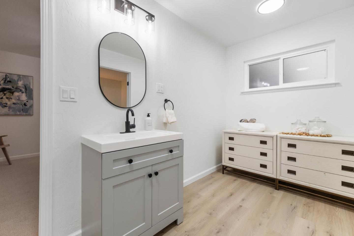 Detail Gallery Image 31 of 43 For 279 Vineyard Dr, San Jose,  CA 95119 - 4 Beds | 2/1 Baths